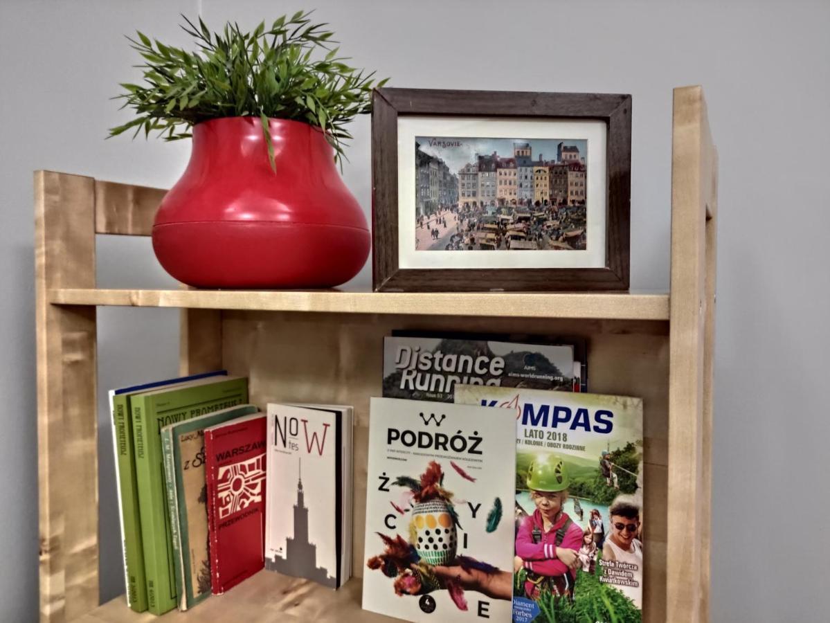 Helvetia Plus B&B - Private Rooms And Apartments วอร์ซอ ภายนอก รูปภาพ